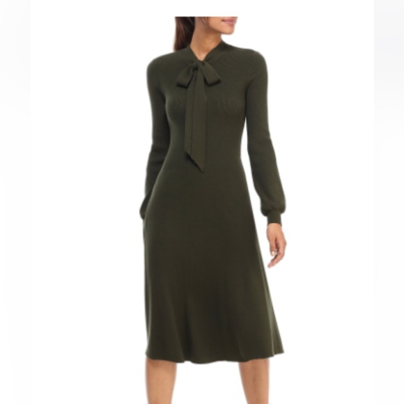 Gal meets glam collection knit dress, size small, modest dress. 80$ - Picture 1 of 2